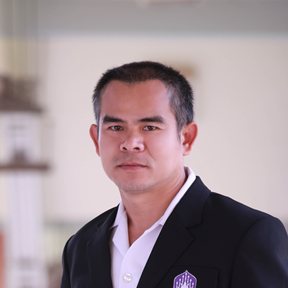 ผศ.ดร.ทนพ.กรุง ผิวพรรณ์